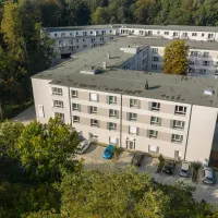 Manubau Sozialimmobilien Neubau eines Pflegeheimes mit betreutem Wohnen